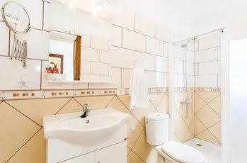 Residencial Norias